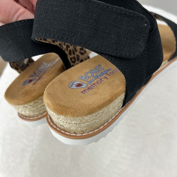 Bob's X Skechers Desert Kiss - Secret Picnic Strappy Sandal Sz 10 in Black - Picture 7 of 11